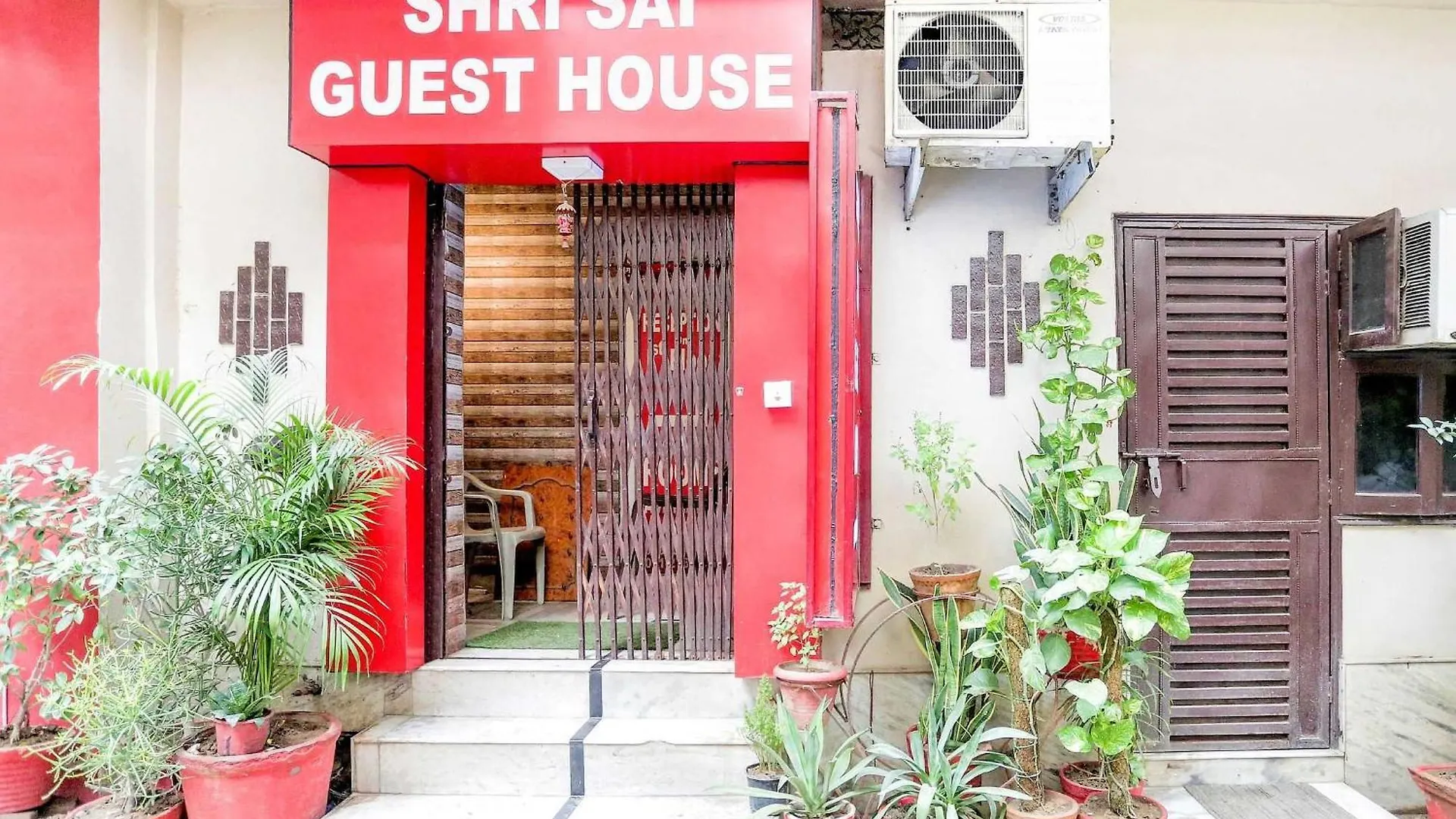 Hotel O Shri Sai Guest House Delhi  India