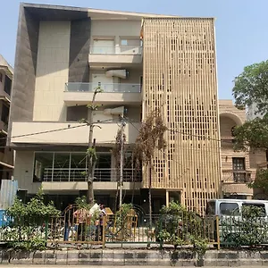 3* Hotel Hotel Leo Saffron - Pitampura