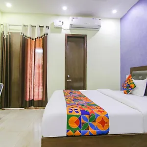 Fabexpress Kohinoor Hotel Chandigarh