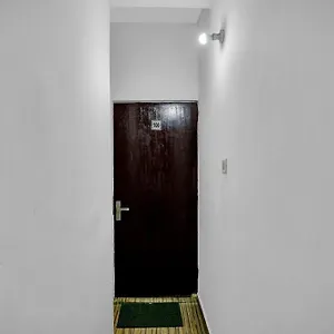Collection O Jps Near Pvr Vikaspuri Hotel Delhi (National Capital Territory of India)