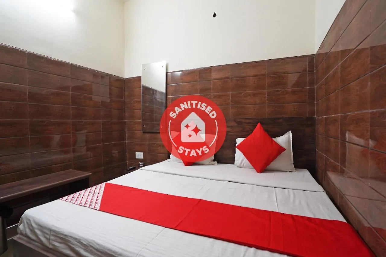 Hotel O Shri Sai Guest House Delhi  Delhi (National Capital Territory of India)